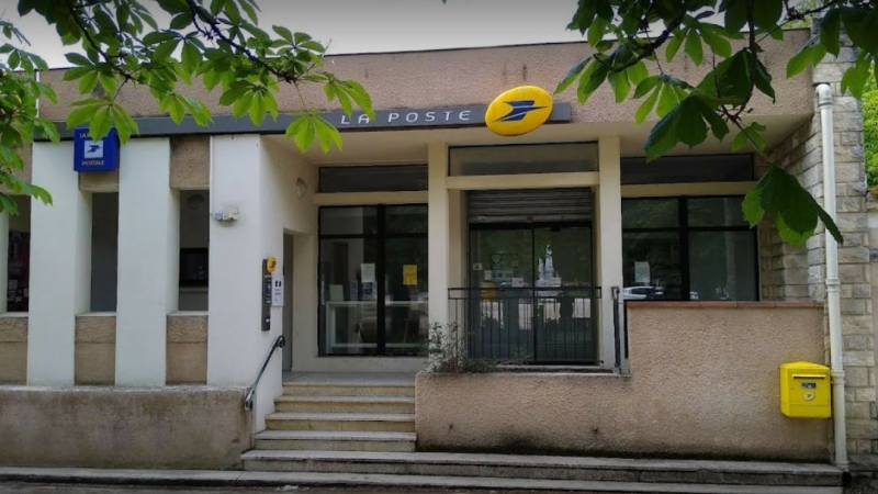 La Poste développe ses liens avec France Services