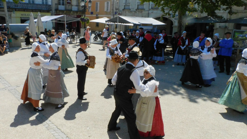 Une belle fête folklorique