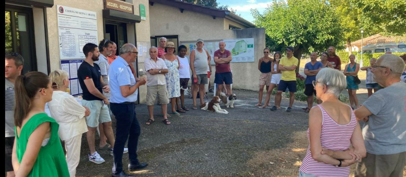 Visite de courtoisie aux campeurs