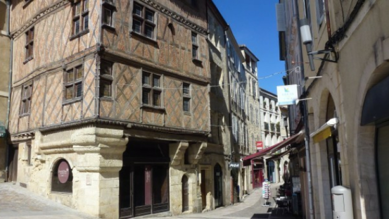 Chaque jour un nouveau visage de la ville a découvrir