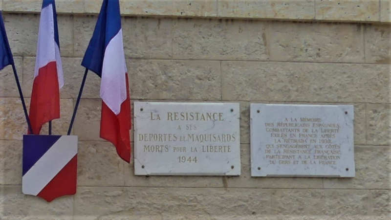 ... mais Auch libéré !...