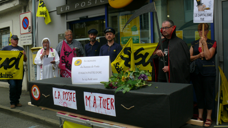 "Les obsèques "du bureau de Poste de la Patte-d'Oie