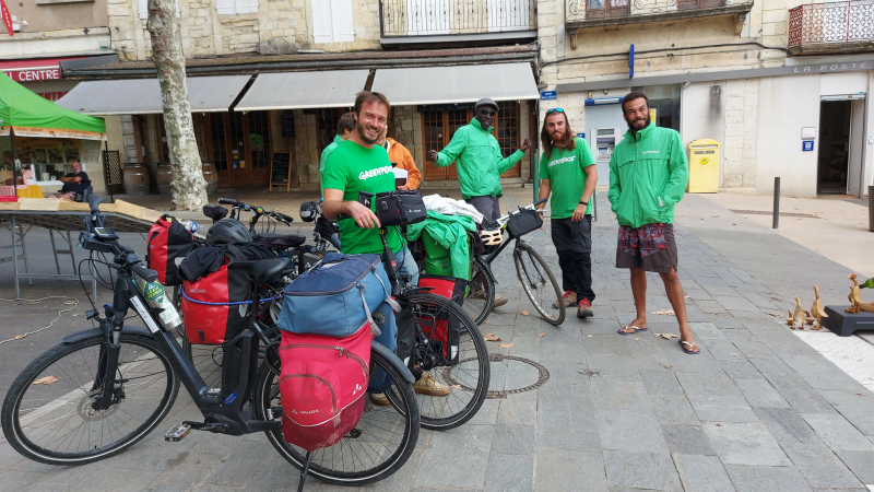 Quand Green Peace s'invite sur le marché vicois