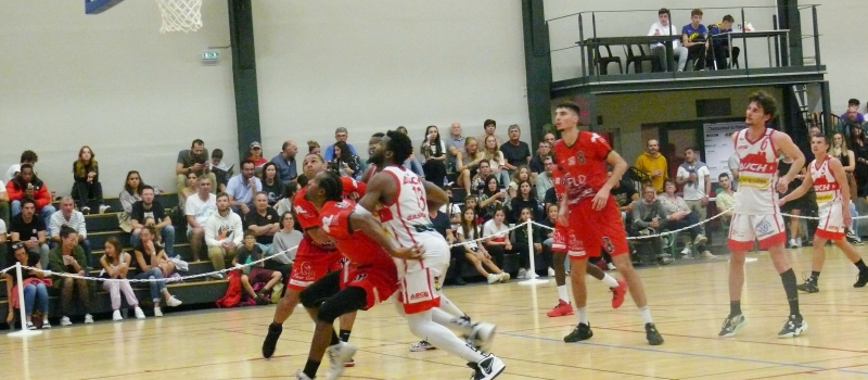 Les basketteurs auscitains ne se laissent pas marcher sur leurs baskets