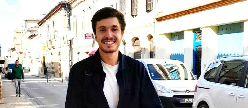 Nathan Villeneuve, manager de commerce
