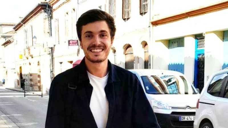 Nathan Villeneuve, manager de commerce