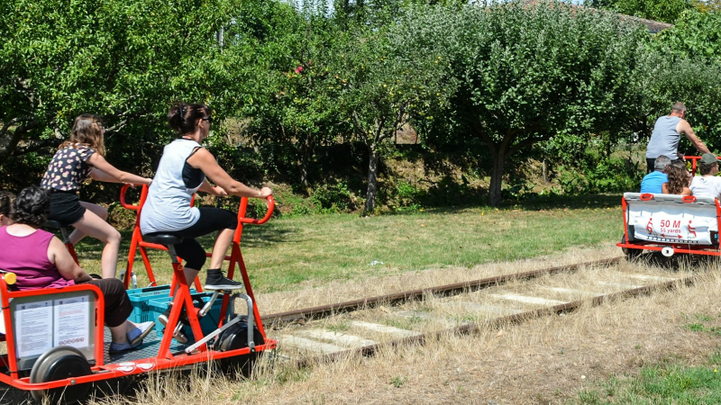 Le vélo-rail fantôme à Nogaro pour Halloween !