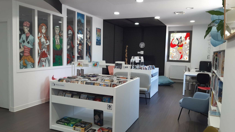 Atelier Manga avec Michaël Almodovar dimanche à la Médiathèque !