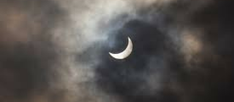 Le soleil et la lune ont rendez-vous ce mardi