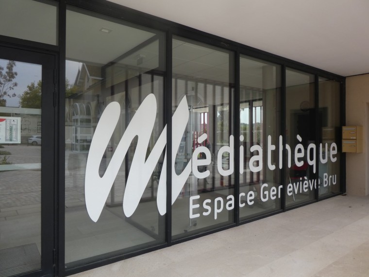 mediatheque seissan.jpg