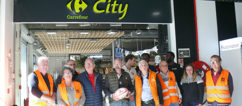Collecte des 25 et 26 novembre, le RC Auch en soutien avec la Banque alimentaire