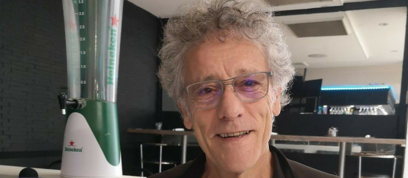 Gérard Pinson dévoile son cinquième  recueil de poésie à la Maison de la Presse