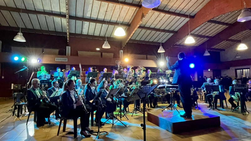 L’Harmonie Vicoise honore son ancien directeur de musique pour le concert de la Sainte Cécile