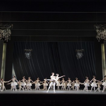 Artists of The Royal Ballet in Diamonds © ROH Bill Cooper, 2012
