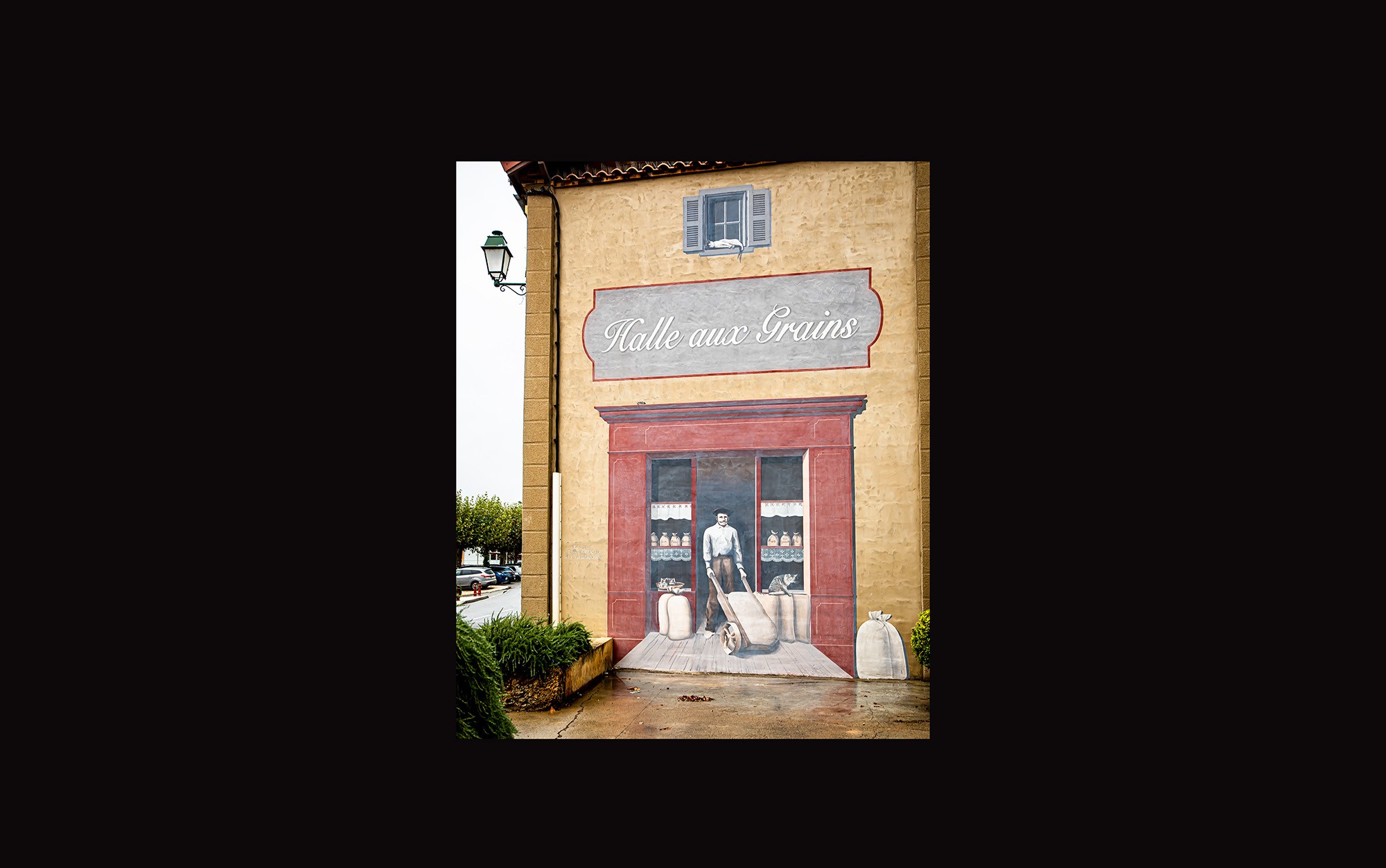 Trompe l'oeil Halle aux grains  au Houga 1bis 190921.jpg