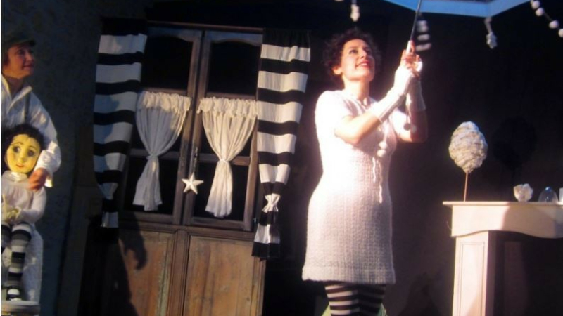 Regarde la neige tomber…  Spectacle et goûter pour les enfants