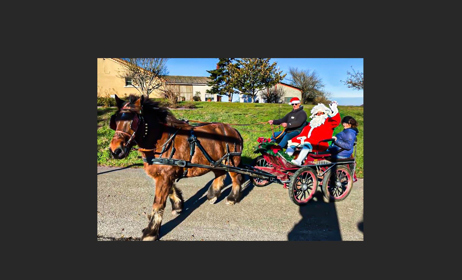 2 DR Vincent Gouanelle  Arrivée du Père Noël 1bis 181222_.jpg