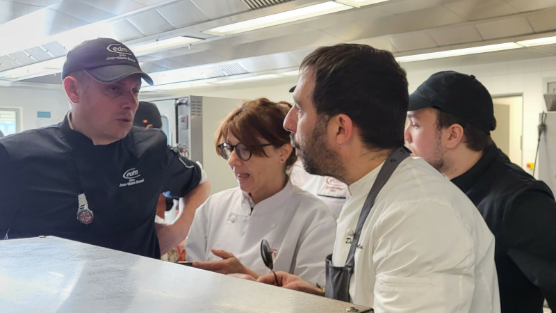 Un chef étoilé à l'école des métiers de Pavie