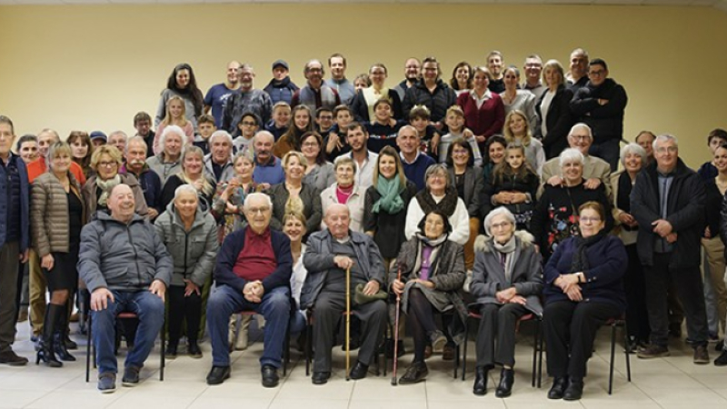 Le village autour de son centenaire