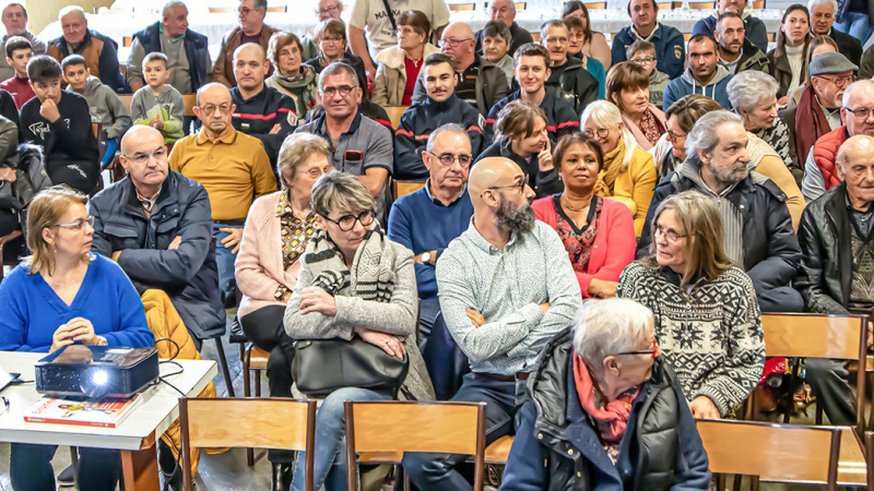 Des vœux pleins d'informations locales à Toujouse