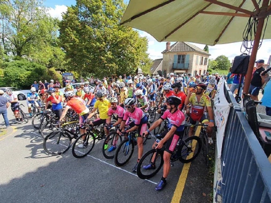 Chaque année 200 coureurs sont au départ  crédit Ph Arch//Lionel Lemaire