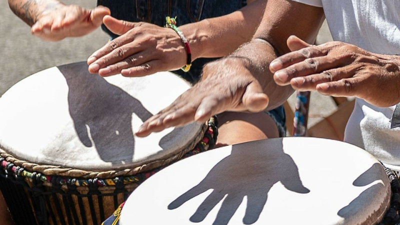 Stage de percussions organisé par Africa'Vic