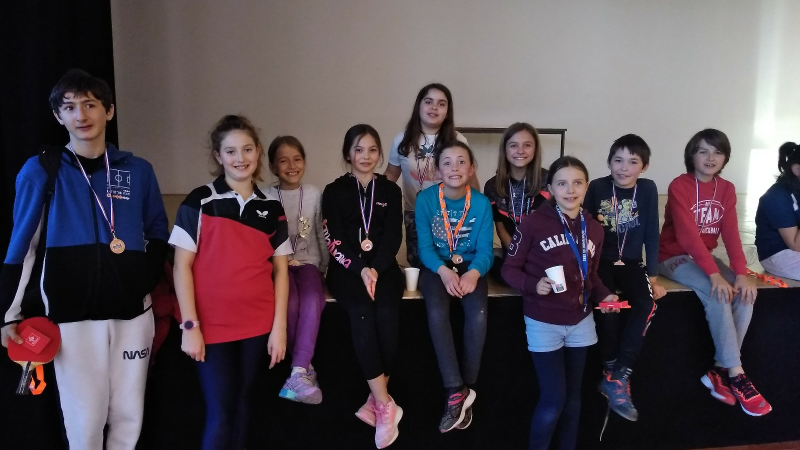 Début de saison pour la section tennis de table des foyers ruraux : belle représentation de VEGA TT