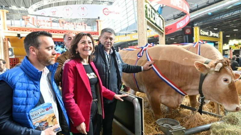 Carole Delga au Salon International de l'Agriculture