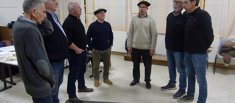 Répétition du groupe « Aquiu »