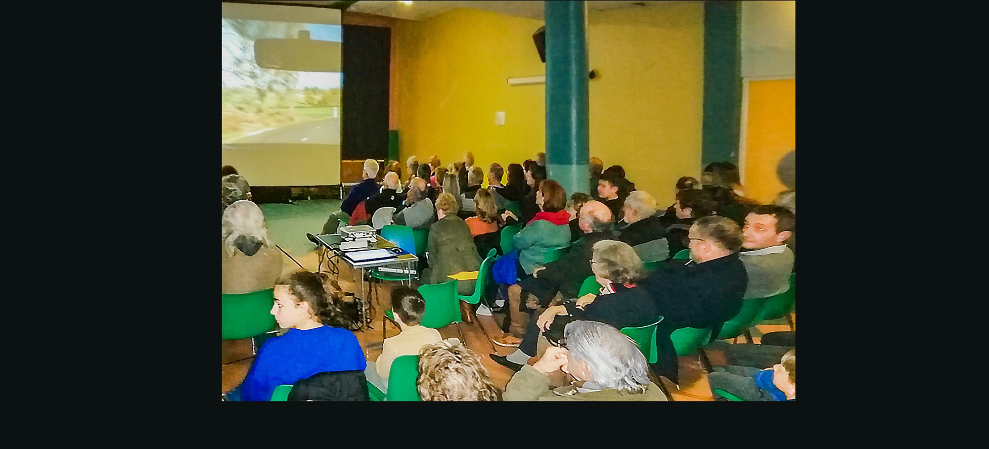 DR0 Gilles Dréanic Pendant la projection 1bis  copie.jpg