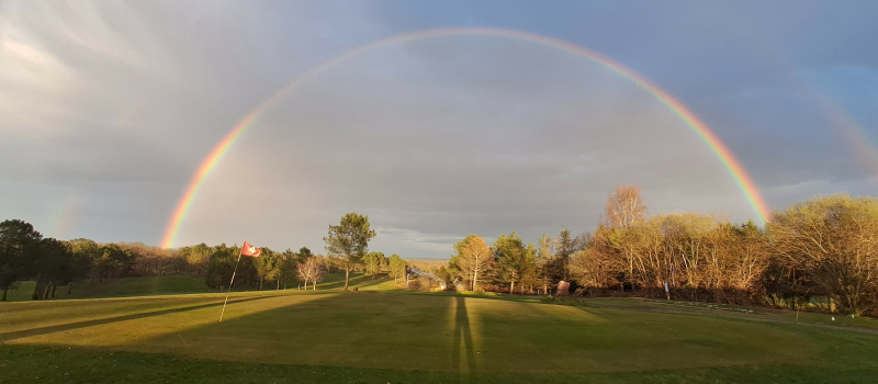 C'est le printemps au golf de Guinlet !