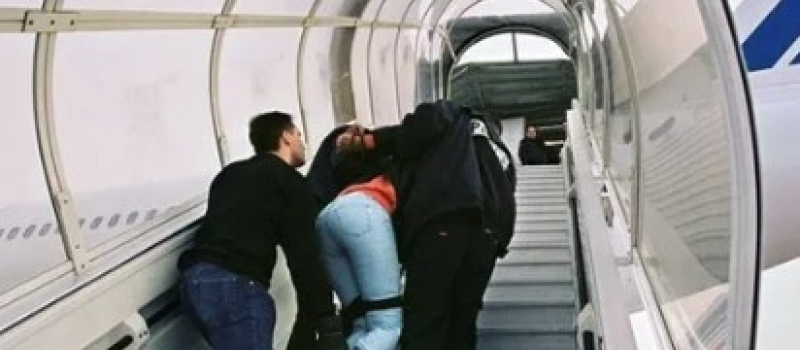 NON à l'expulsion de Jean-Claude !