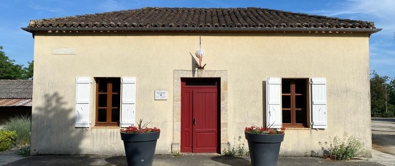 Lamothe Goas Mairie (2).jpg