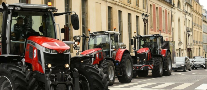 Les agri-youtubeurs lancent l'édition 2023 du Tracteur Tour !