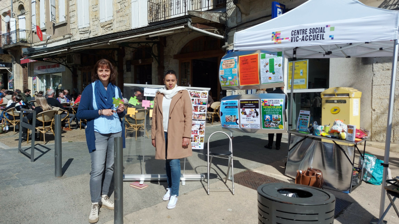 Vic-Accueil : expo-vente et vide-grenier de printemps, c'est samedi !