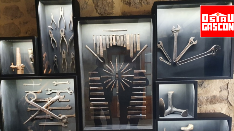 C'est demain  & dimanche : Fourcès - Marché aux Fleurs - Galerie de mémoire - 29 & 30 avril