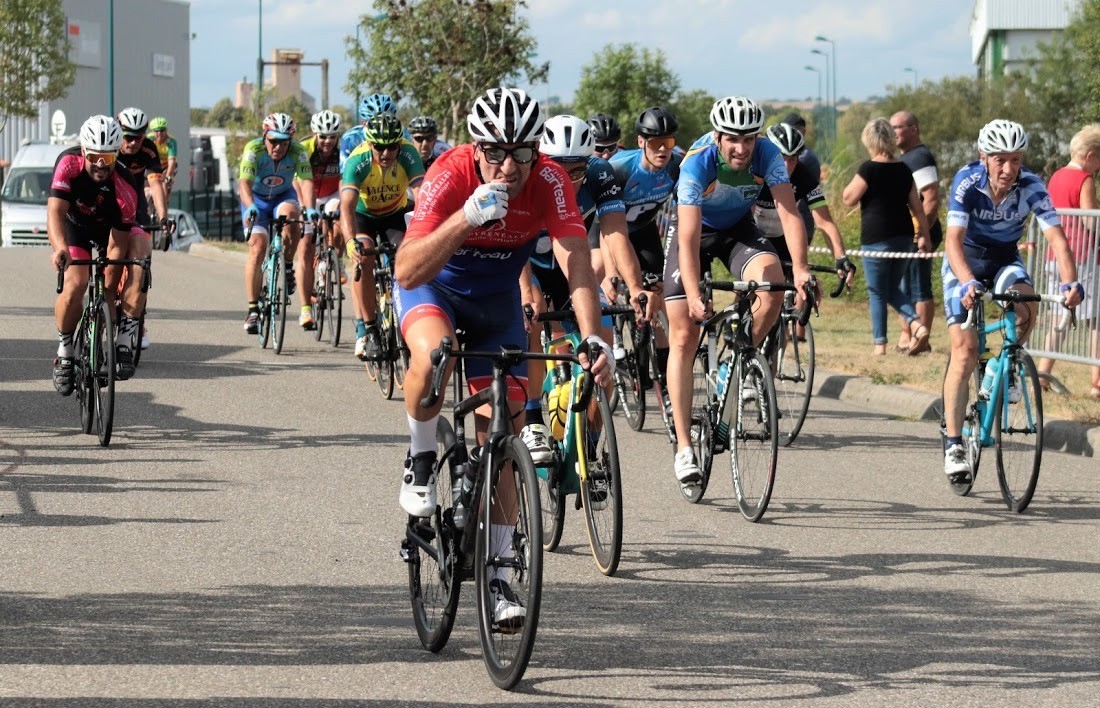 Les meilleurs cyclistes du département se retrouveront le 14 mai à Ponson Dessus crédit Ph Lionel Lemaire
