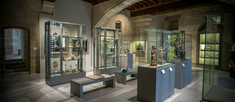 Nouvelles visites à la lampe torche pour la nuit des musées !