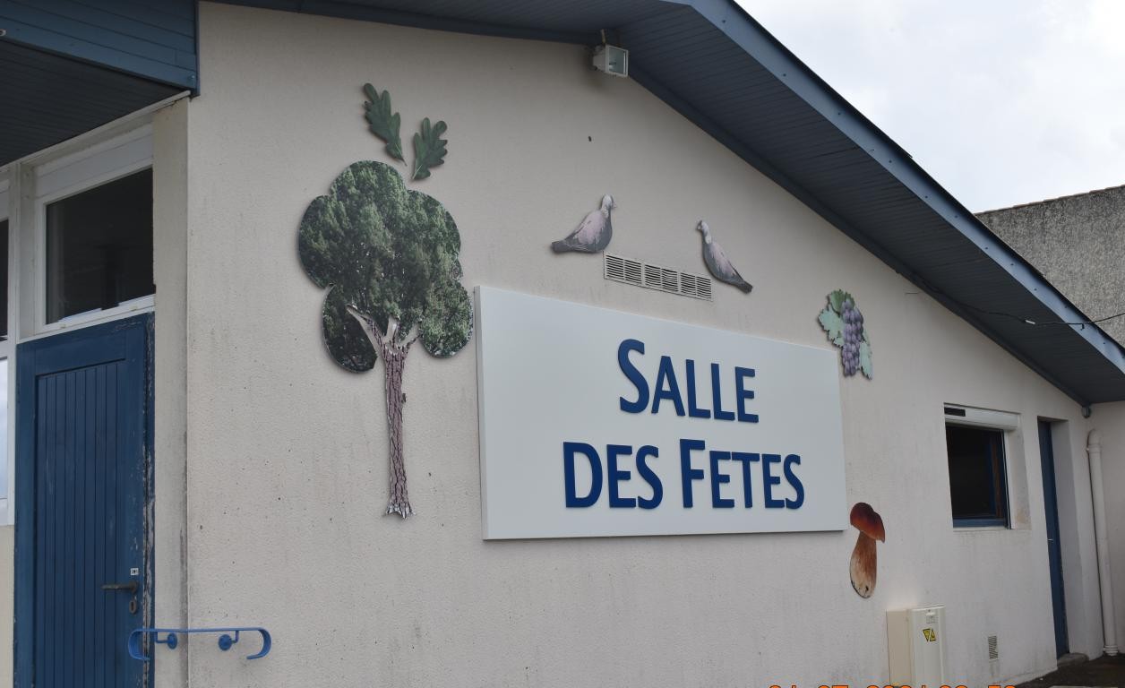 Les fêtes se sont terminées par la cérémonie du 8 mai