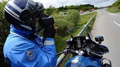 motard jumelles.jpg