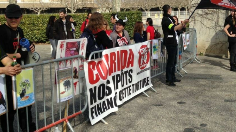Les anti corrida présents à Vic-Fezensac