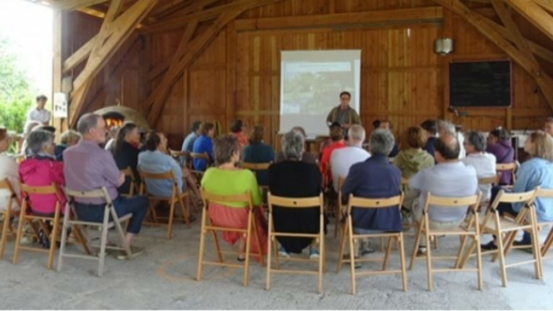 Une assemblée générale écocitoyenne et conviviale pour l’écocentre et centre social Pierre et Terre