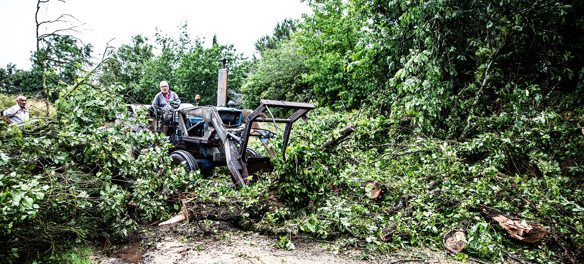00  Dégâts tempête à Bouzon Hervé Van De Casteele 1bis 220623 copie.jpg
