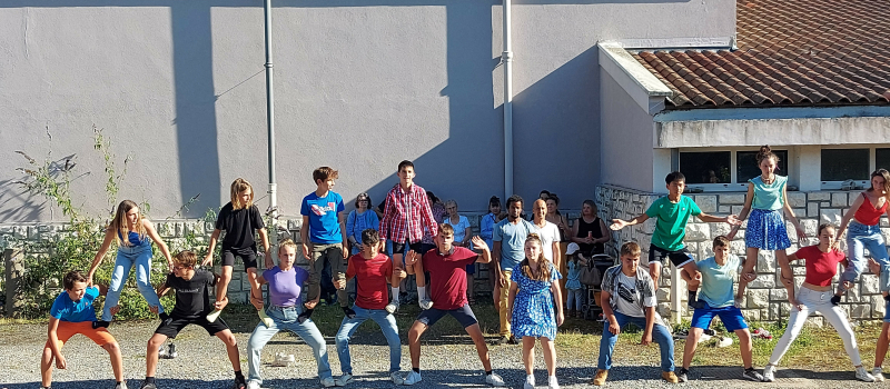 Collège Gabriel Séailles : équilibre et déséquilibre pour la restitution de résidence de l'artiste Philippe Ribeiro !