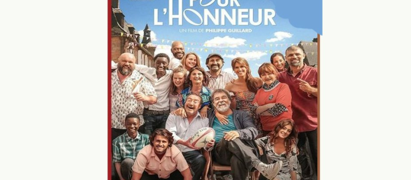 Cinéma de plein air au terrain de rugby