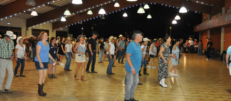 Démarrage sur les chapeaux de roue pour le festival de country !