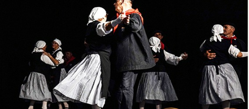 Retour sur le passé avec le groupe folklorique Lous Mirandès