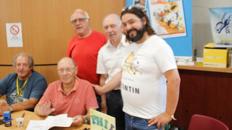 Philajeune reçoit Tintin