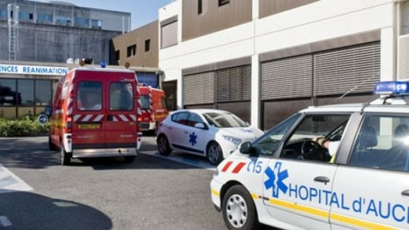Honneur à tout le personnel des soignants et d'entretien du centre de chirurgie orthopédique d'Auch.