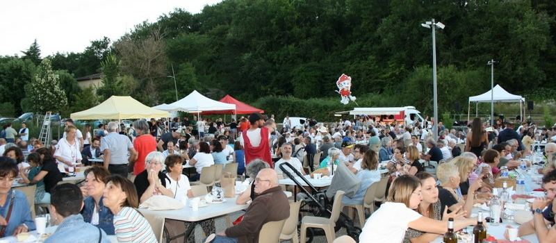 Beau succès du marché gourmand du 26 juillet